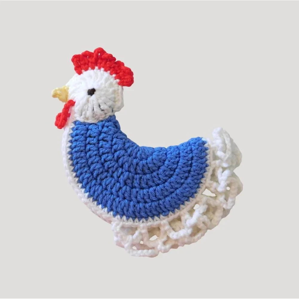 Crochet Chicken Pot Holder Handcrafted 7" Diameter Blue White Farmhouse Kitchen - Picture 1 of 5